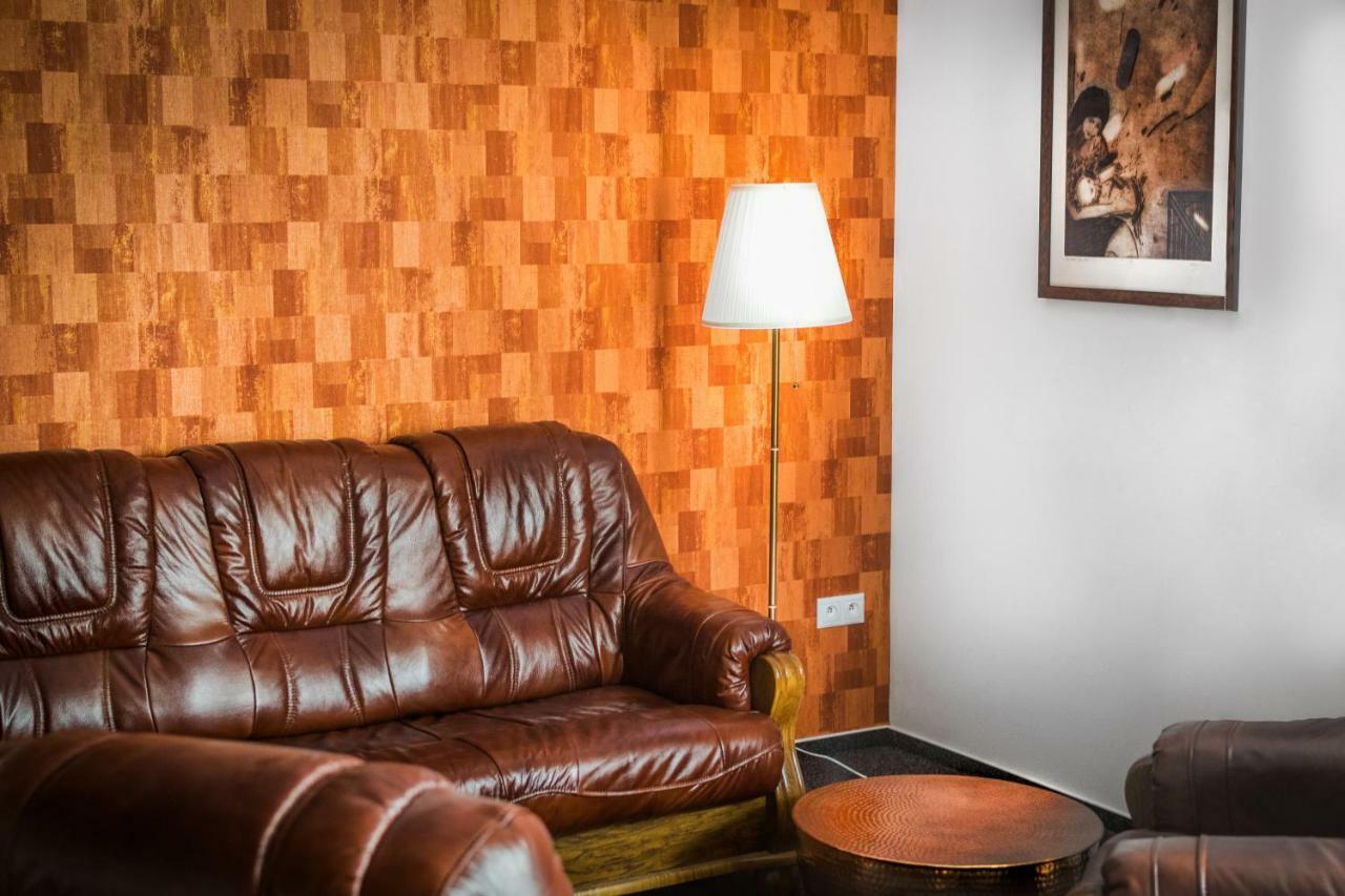 Villa Centrum Apartmany S Ranajkami A Saunou 马汀 外观 照片
