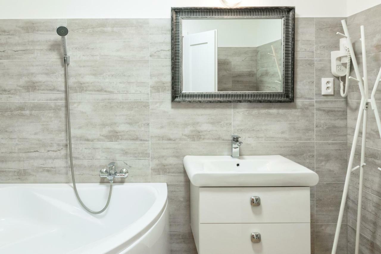 Villa Centrum Apartmany S Ranajkami A Saunou 马汀 外观 照片